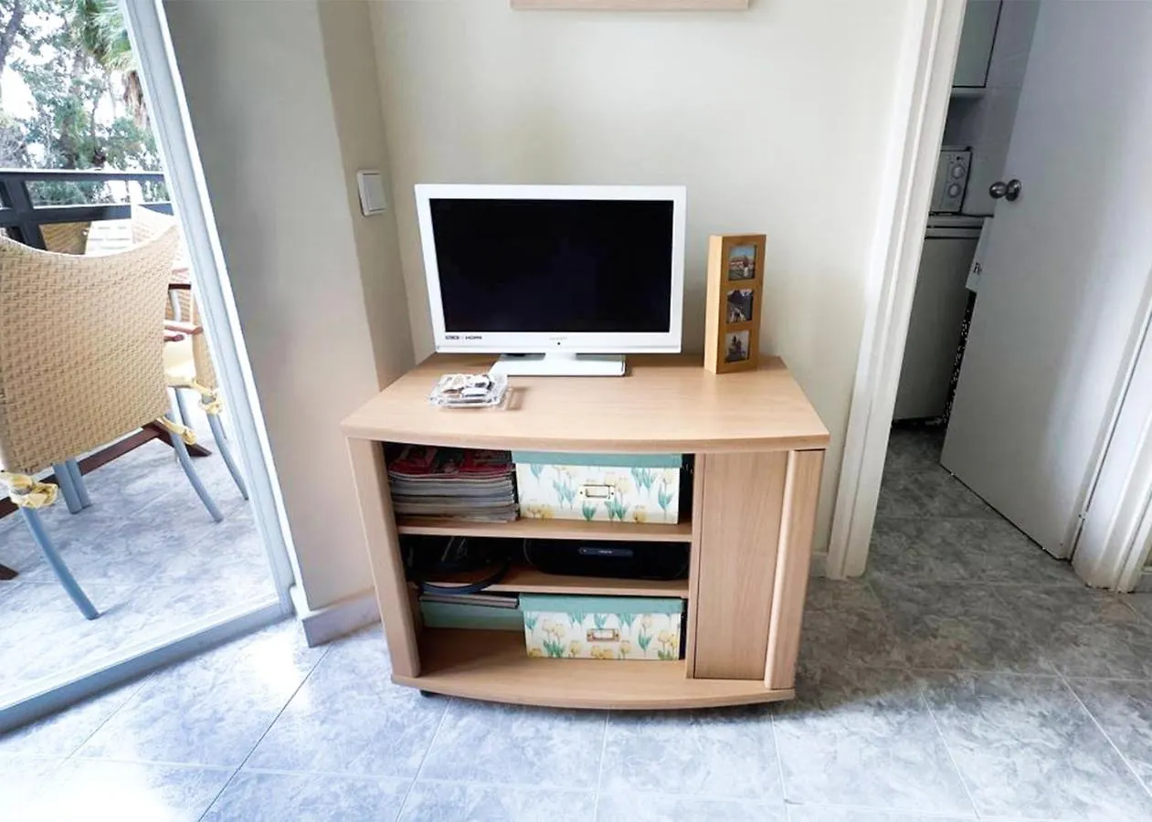 Skol 123. Great Studio For Holiday Rentals On The Beachfront. Marbella Apartment